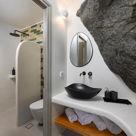 Galaria Serenity شقة فندقية Vóthon