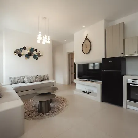 Galaria Serenity Aparthotel 4*