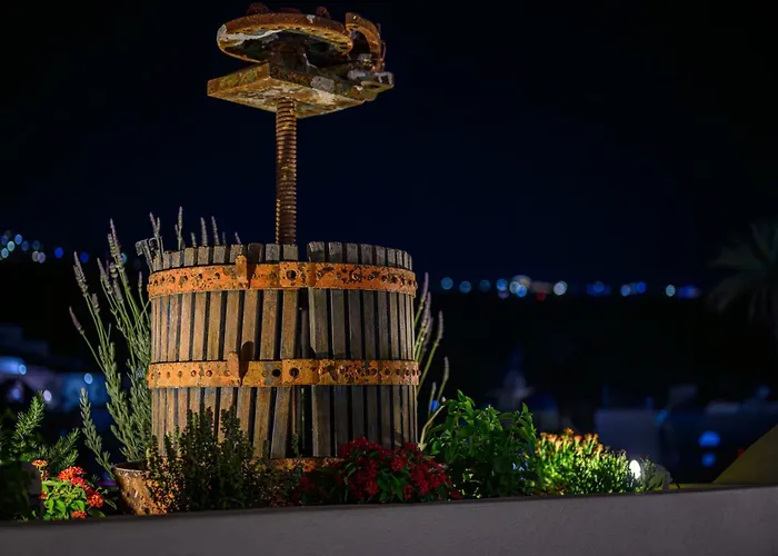 Galaria Serenity Aparthotel 4*