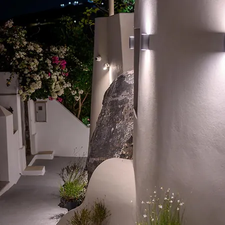 Galaria Serenity Aparthotel Vóthon