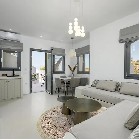 아파트호텔 Galaria Serenity Vóthon