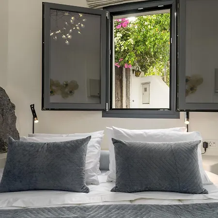 Galaria Serenity Aparthotel 4*